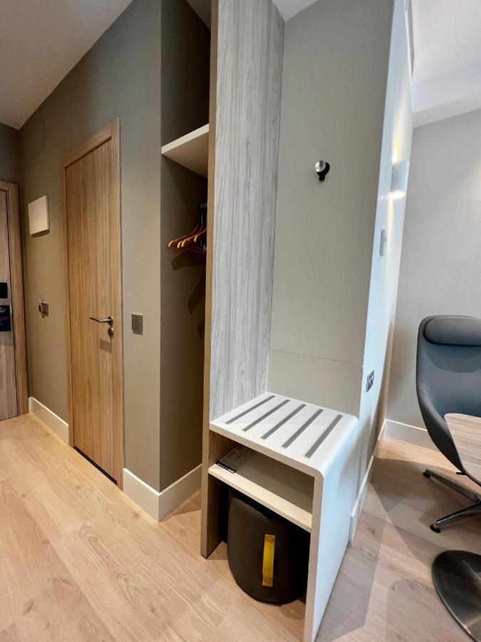 Holiday Inn Express - Madrid - Airport By Ihg Εξωτερικό φωτογραφία