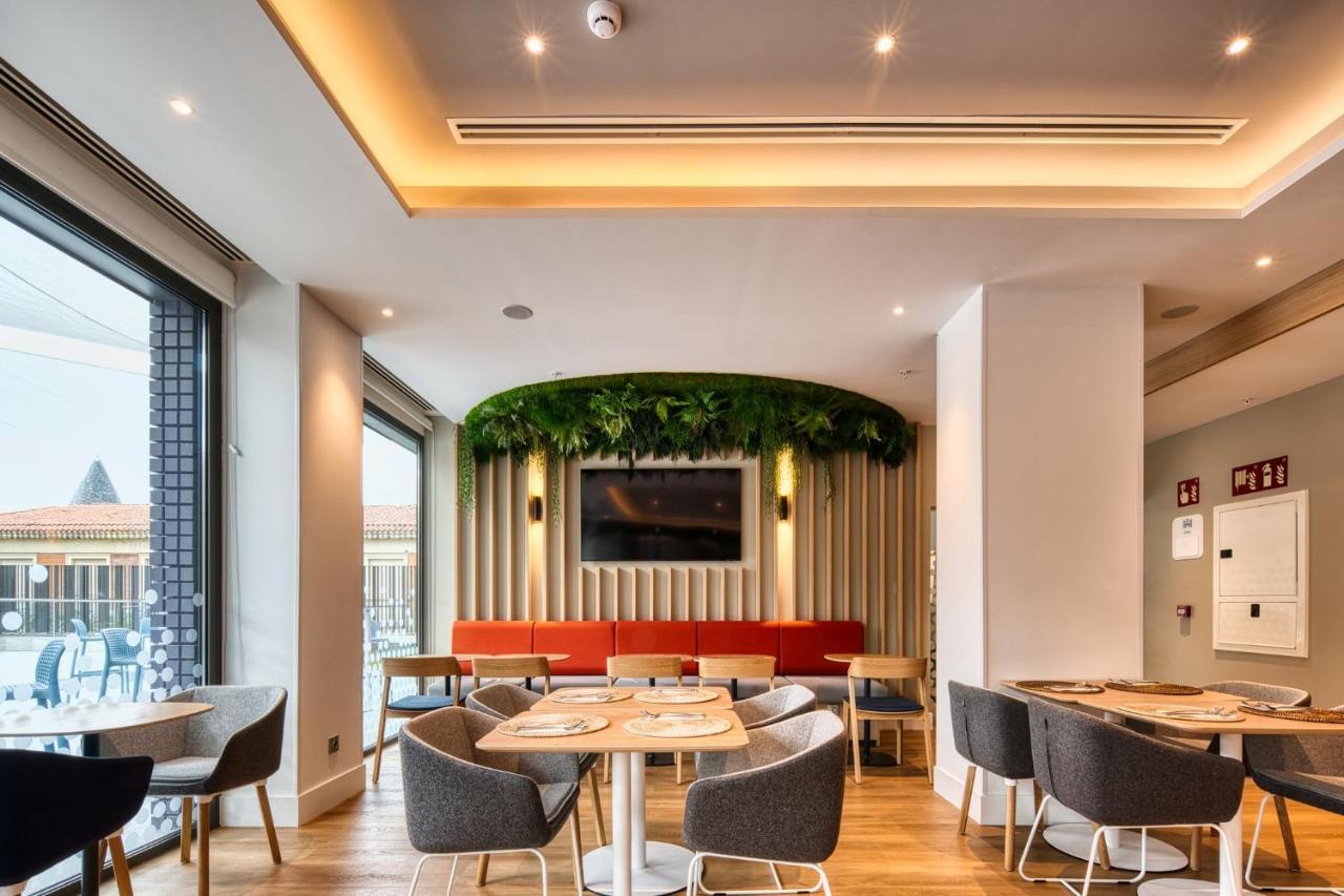 Holiday Inn Express - Madrid - Airport By Ihg Εξωτερικό φωτογραφία